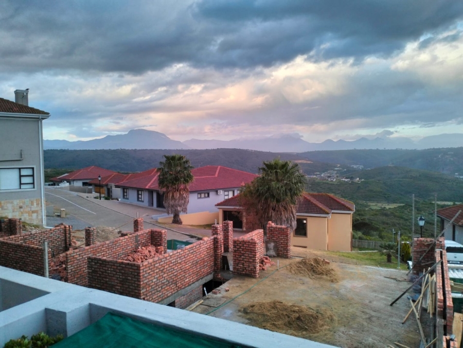 3 Bedroom Property for Sale in Avonddans Western Cape